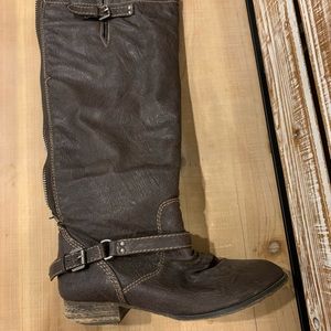 Womens size 7.5 brown riding boots
